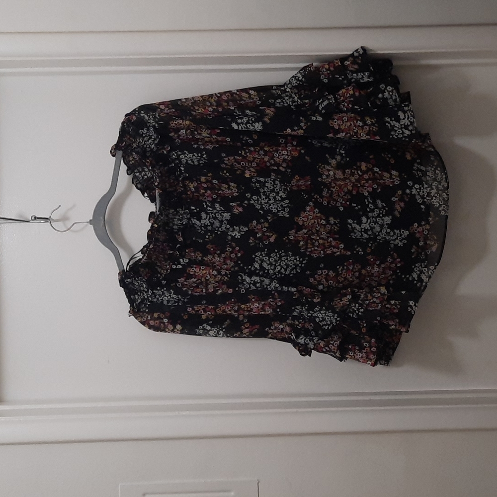 Cece XL Black Flowered Long Sleeve Top NWT